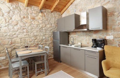 Afytos Apartment | Living in