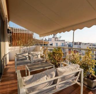 Mousio House | Spacious 3BD Apt with stunning view