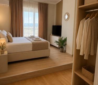 Thermaikos Apartment | Ostria Sea View Maisonette # 5 Separate Bedrooms
