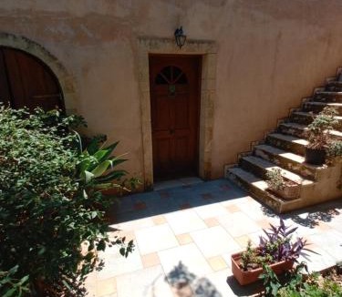 Monemvasia Apartment | Byron's Studios Pori Beach Monemvasia