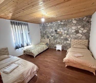 Theth House | Rosi peak Guesthouse