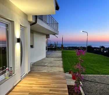 Ishem Apartment | Sol Apartments Albania