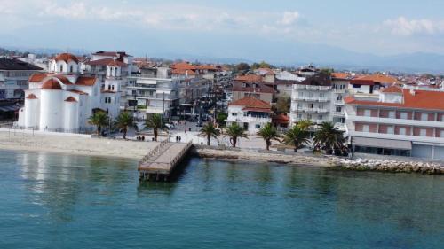 Katerini Apartment | Kiki by the sea Villa