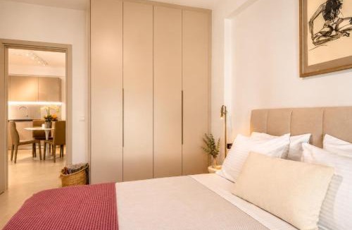 Kalamata Marina Apartment | Luxury Seafront Apartment - Kalamata Marina