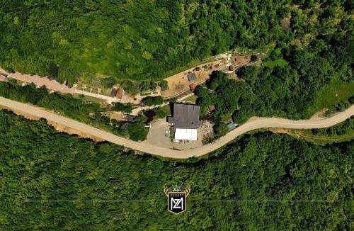 Letnica Resort | Resort Maja e Zezë