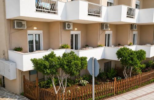 Polichrono Apartment | EMH Apartments