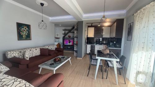 Aliko Apartment | Leonoras Apartment