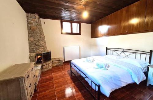 Oraiokastro House | Livadi Escape Αραχωβα