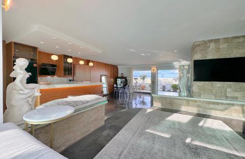Chalandri Apartment | One 360 Skyline Athens Penthouses