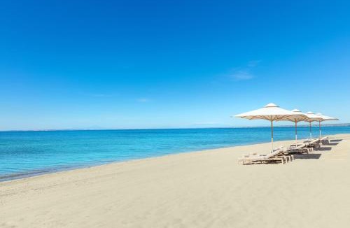 Nea Tenedhos Villa | Saltos Village House - Peaceful Poolside Retreat