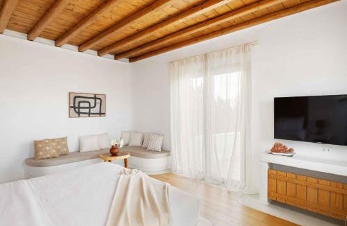 Plintri Villa | MyKer Estate - 8-BDR, Luxury, Seaview, Pool Villa