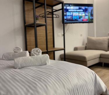 Kamez Apartment | EBU Apartments near Tirana Airport