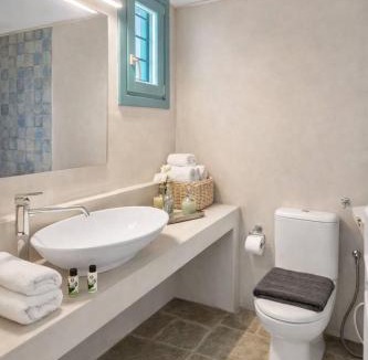 Batsi Apartment | Aloe On the Rock Villa with Private Pool & Sea View by Explore Andros