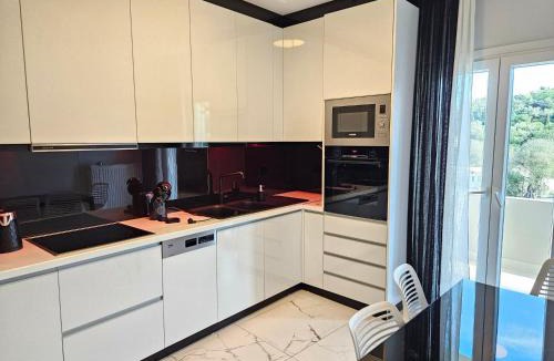 Ipsos Apartment | GREY LUXURY HOUSE