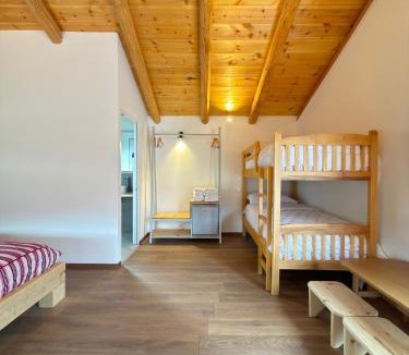 Sakës House | Guesthouse Koleci - Mrizi i Zanave