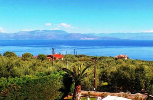 Paralia Porovitsis Villa | Platanos Estate