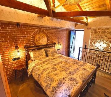 Aliartos Ski Chalet | Olive Stone House
