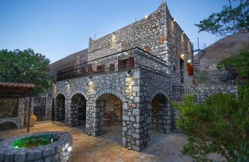 Koita Villa | Kitta Towerhouse - Mani Sunset Views