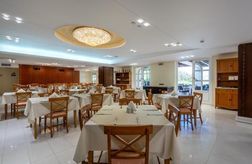 Leros Hotel | Crithoni's Paradise Hotel