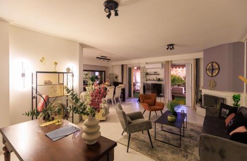 Alimos Apartment | Aiolos Grand super lux suite in Alimos Riviera with gym