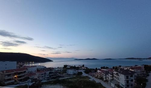 Nea Peramos Apartment | ALTA MARE