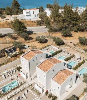 Agios Nikolaos Apartment | KAELA Pool Villas