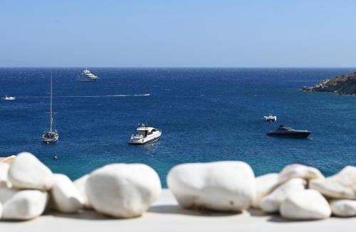 Platis Gialos Resort | Mykonos Blu, a Resort to Live