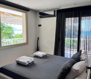 Lagonissi Apartment | Lagonisi Luxury apartment 2 by the sea