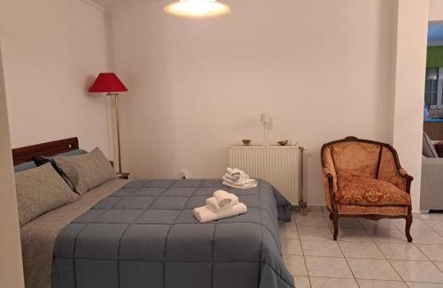 Nea Makri Apartment | Sweet Green Home in Nea Makri