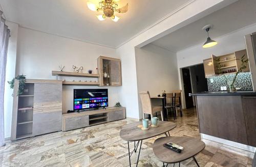 Dafni-Ymittos Apartment | Acropolis Modern Apartments free parking,free pet hosting,Netflix