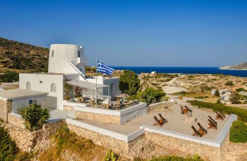Psathi Hotel | The Windmill Kimolos