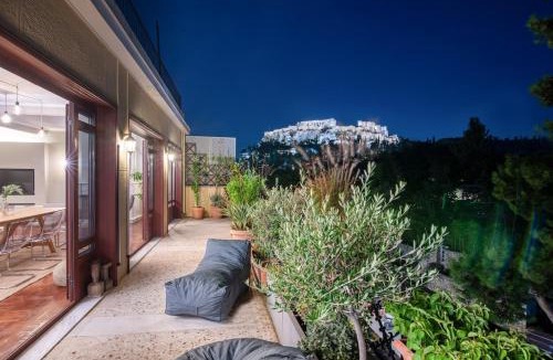 Thissio Apartment | the Acropolis Noir Penthouse