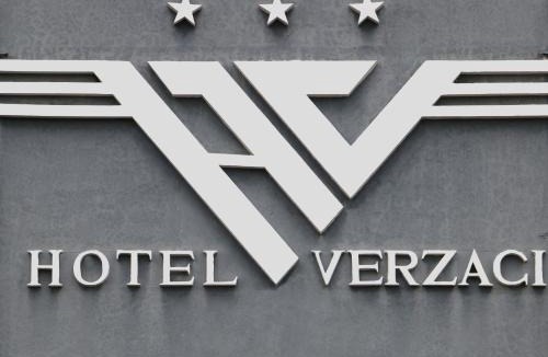 Nikel Hotel | Hotel Verzaci
