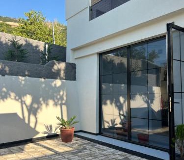 Vlore Villa | Vila Kurti