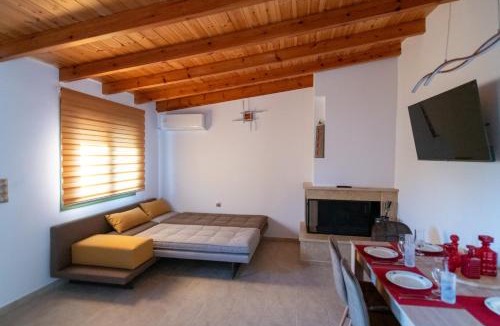 Aigio House | House by the sea