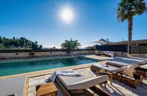 Nea Skioni Villa | Palmrise Luxury Villas