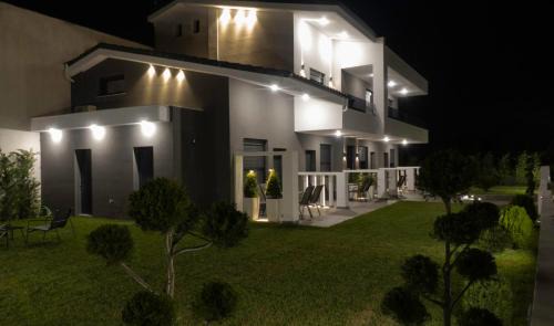 Stavros Hotel | Perla Inn