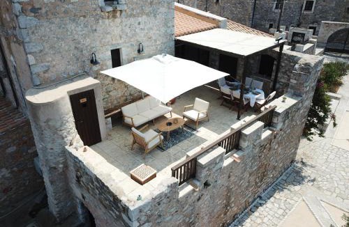 Pagkia House | Fameliti Casa Torre - Historic Maniot Tower House