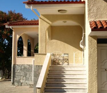 Thermi Apartment | ΠΑΛΗΟΚΤΗΜΑ - Palioktima