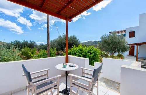 Platis Gialos Apartment | Blue Fish
