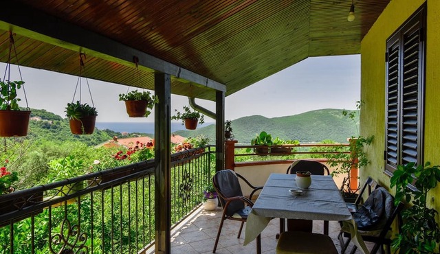 Sea View Villa w Terrace 10 Min to Beach in Budva