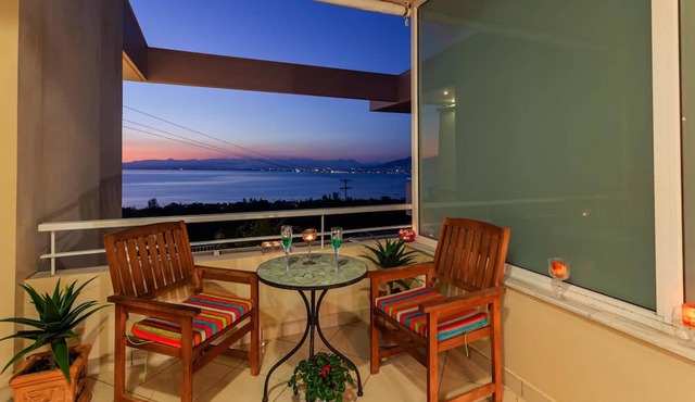 Verga Sunset Villa - Ilia Seascape Private Retreat in Kalamata