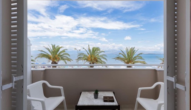 Aphrodite Beachfront Hotel by Konnect, Roda