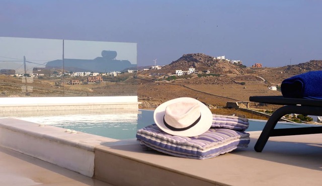 Ortus White Mykonian Luxury Villa in Mykonos