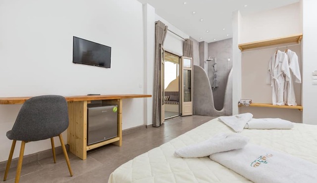 Anamar Kea Boutique Hotel