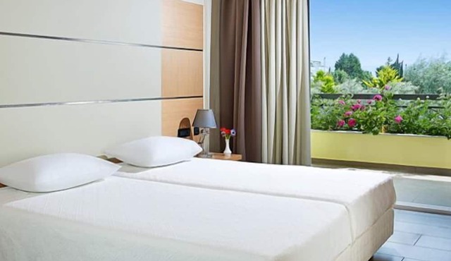 Miramare Hotel Eretria
