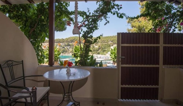 Liadromia Hotel in Alonissos