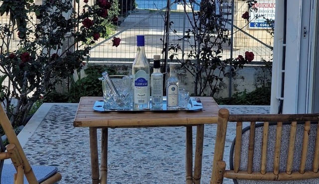 Alkyone, Detach house for relaxing in Kamari Korinthias
