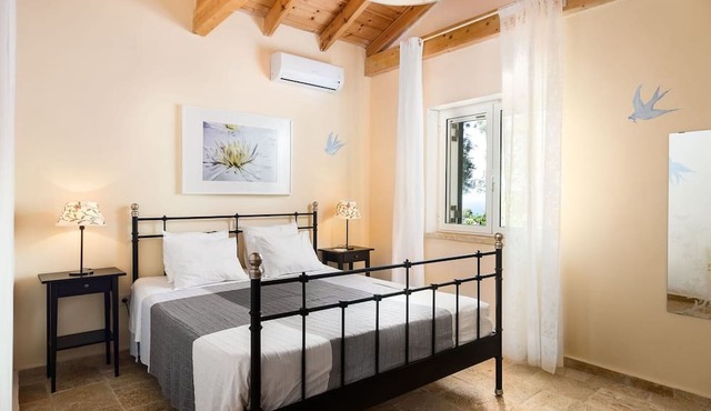 Exquisite Paxos Villa | 2 Bedrooms | Villa Fujin | Breathtaking Sea/Gaios Views and Private Pool | Loggos