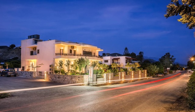 Mear Cozy Double Nest - Summer Creatan Gem in Kantanos-Selino
